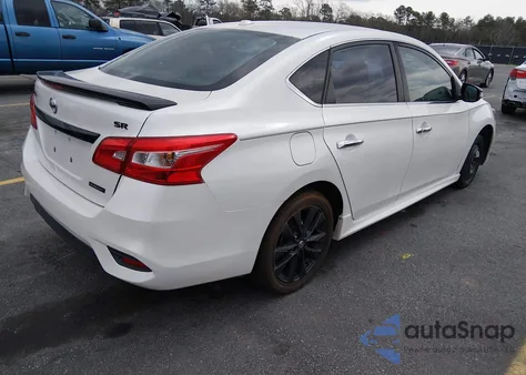2018 Nissan Sentra Sr z USA, uszkodzony, nr VIN 3N1AB7AP4JY268336